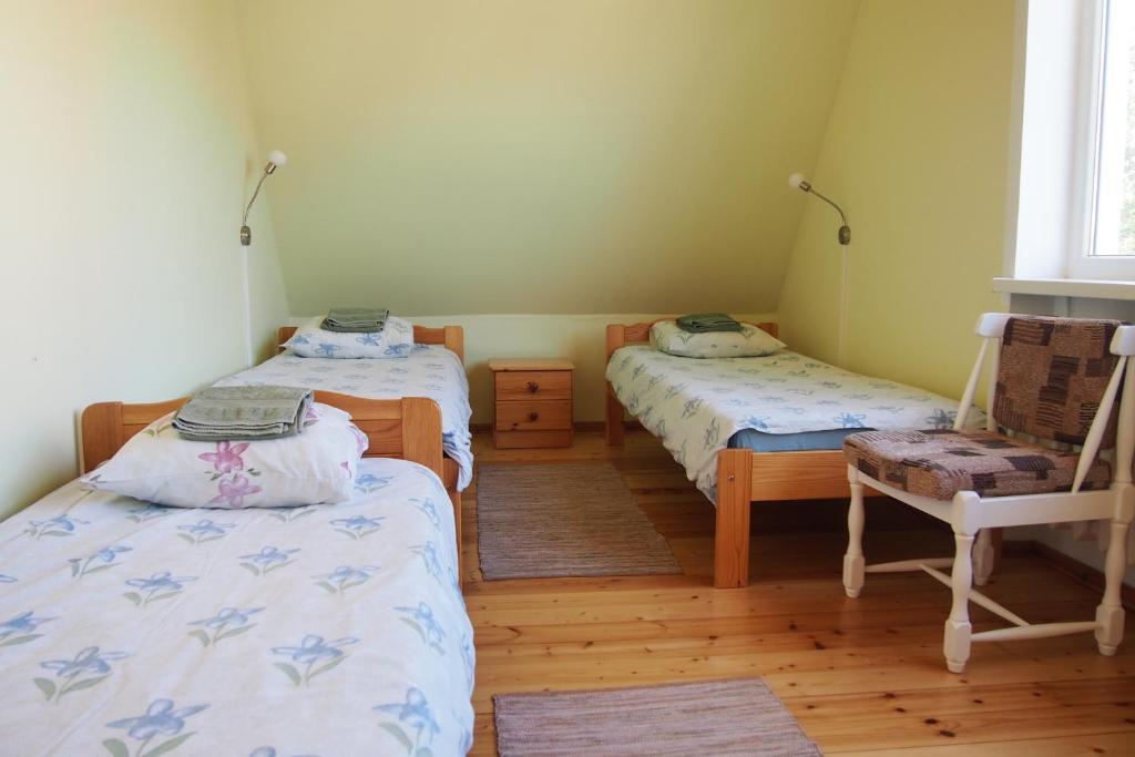 Maenni Guesthouse Haapsalu Szoba fotó